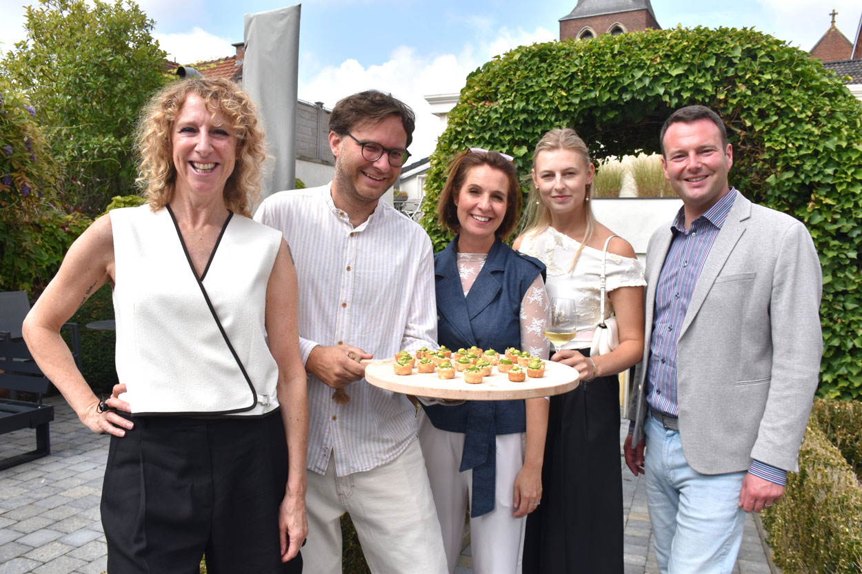 Proeven op het asfalt: De Groene Boulevard verandert in een autovrij paradijs met ‘De Culinaire Ring – served by Miele’
